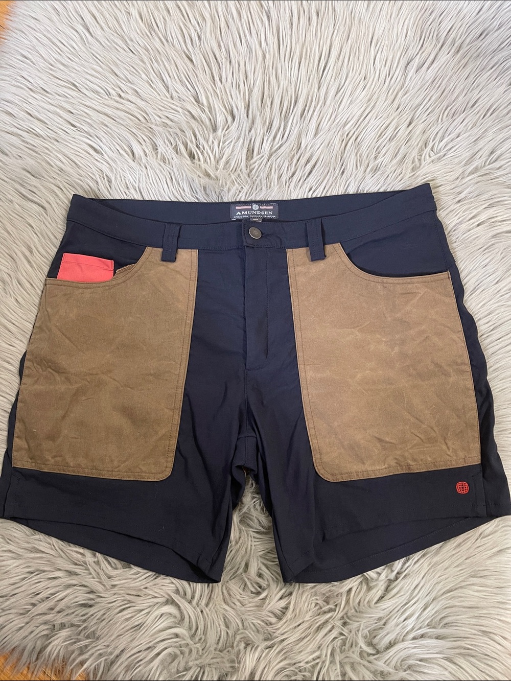 Amundsen biking shorts